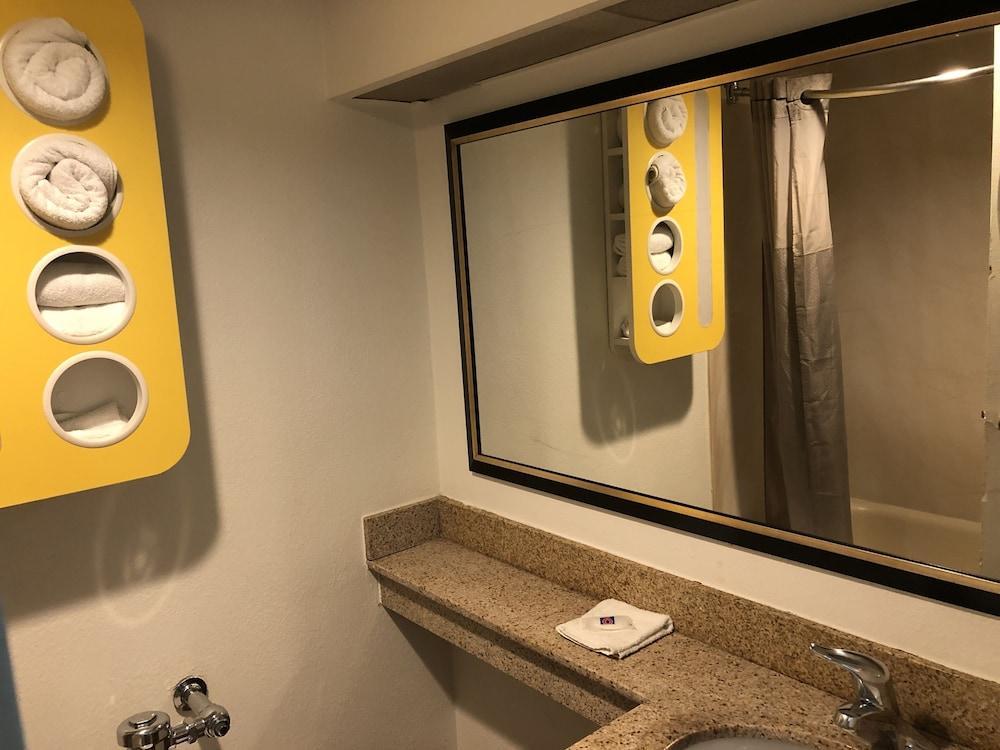 Motel 6-Washington, Dc Екстериор снимка