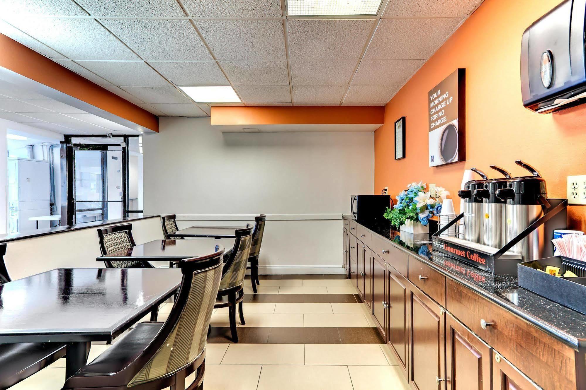 Motel 6-Washington, Dc Екстериор снимка