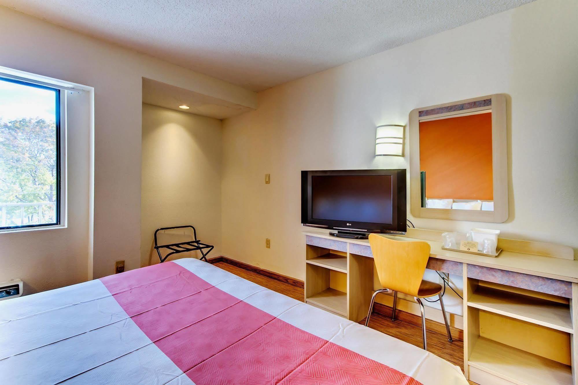 Motel 6-Washington, Dc Екстериор снимка